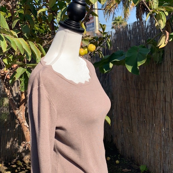 Philosophy scalloped neck sweater S box2#46 - Picture 3 of 3